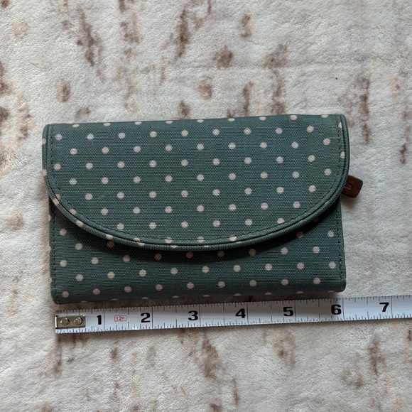Cath Kidston Green Polka Dot Wallet - Picture 1 of 3